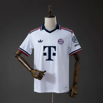 26/27 Bayern Munich Away